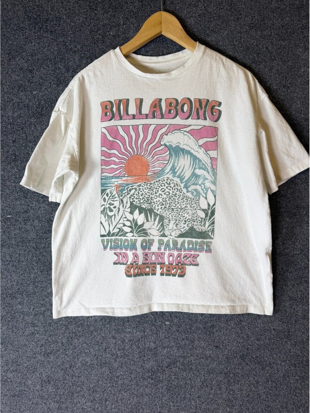 Billabong T Shirt Medium White Vision Of Paradise Graphic Surf Tee M-oversized
